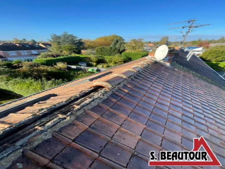  lambersart retrait des tuiles faitieres 